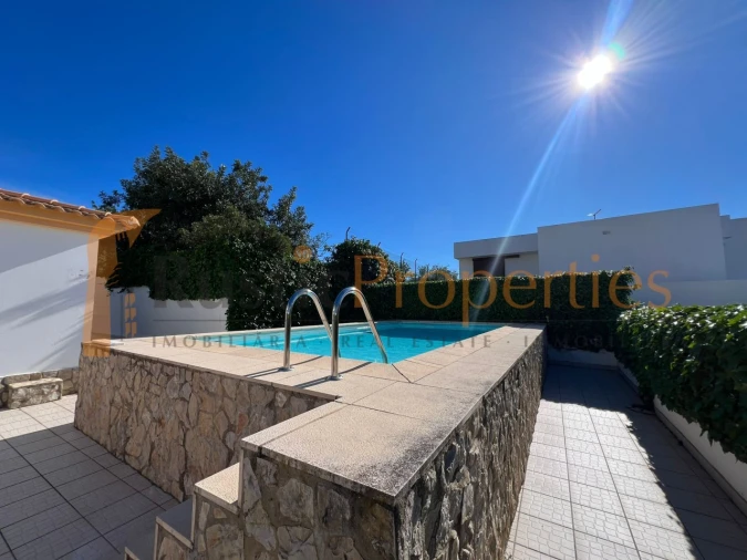 Moradia T4 para Venda em Moncarapacho e Fuseta Foto 12