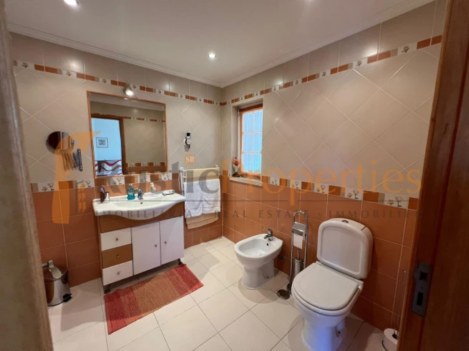 Moradia T4 para Venda em Moncarapacho e Fuseta Foto 16