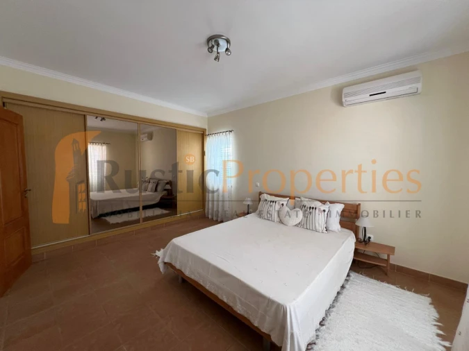 Moradia T4 para Venda em Moncarapacho e Fuseta Foto 17