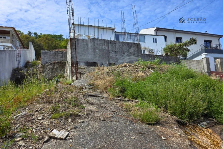 Terreno para Venda em Baltar Foto 17