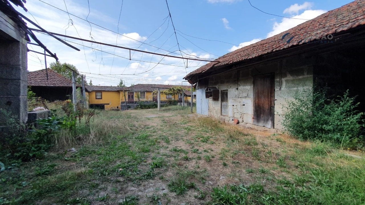 Quinta T0 para Venda em Paredes Foto 6