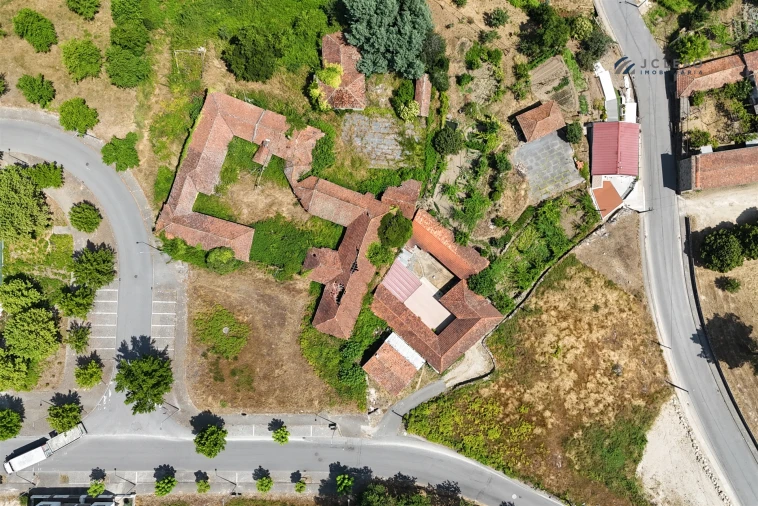 Quinta T0 para Venda em Paredes