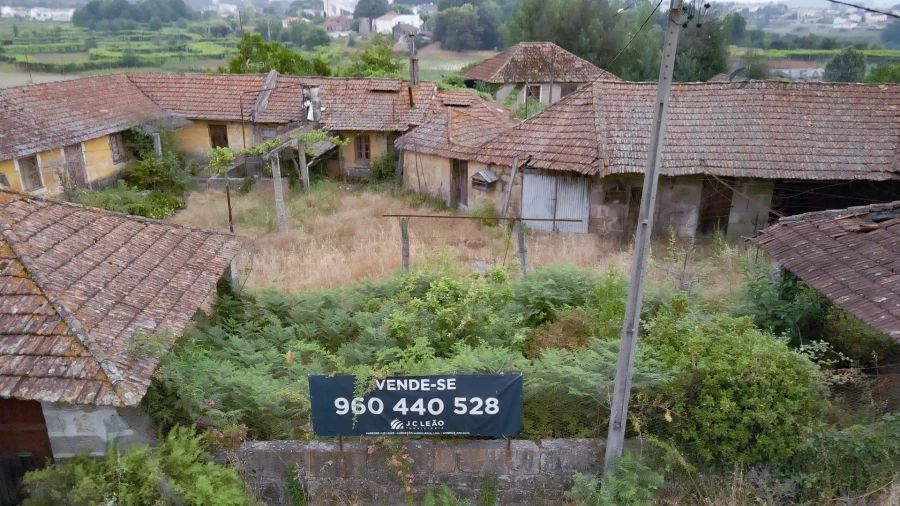 Quinta T0 para Venda em Paredes Foto 5