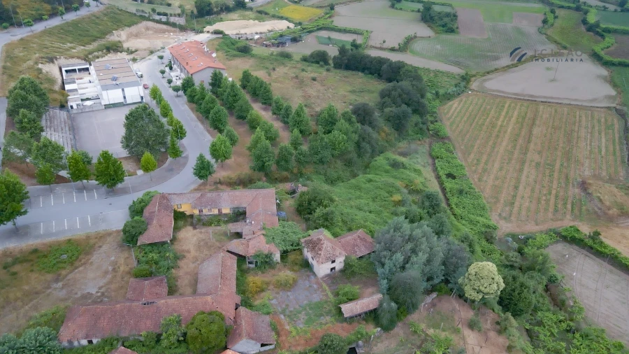 Quinta T0 para Venda em Paredes Foto 3