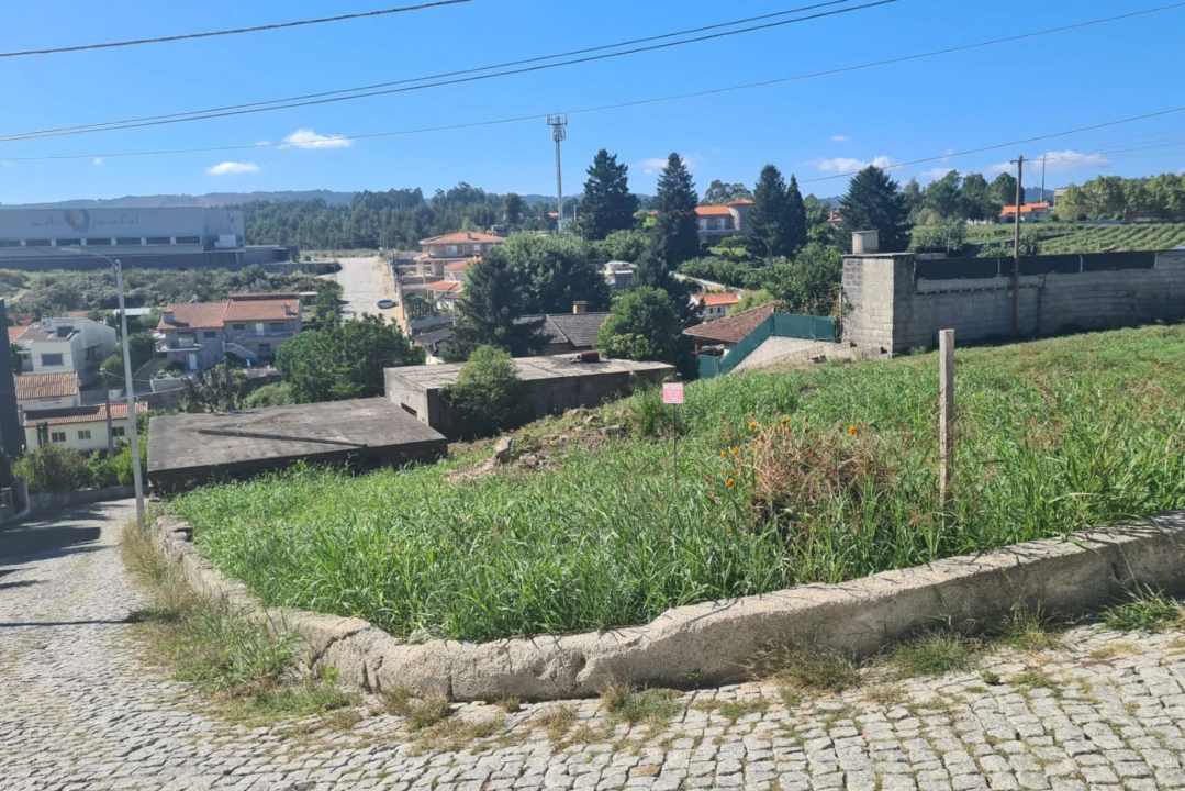 Terreno para Venda em Rio de Moinhos Foto 1