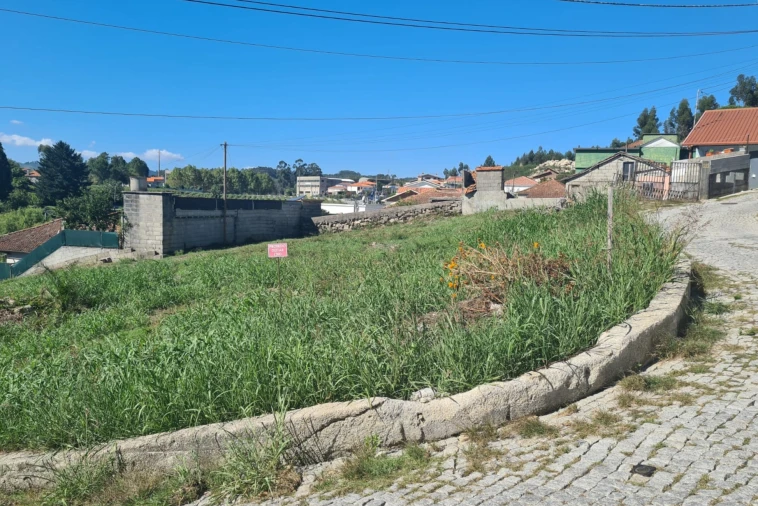 Terreno para Venda em Rio de Moinhos Foto 3