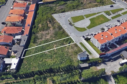 Terreno para Venda em Castêlo da Maia