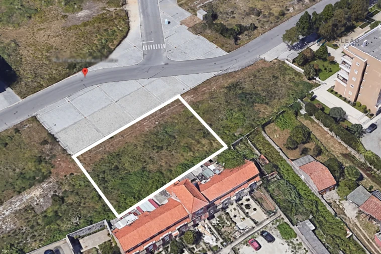 Terreno para Venda em Pedrouços
