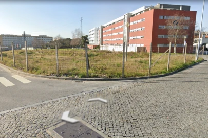 Terreno para Venda em Pedrouços