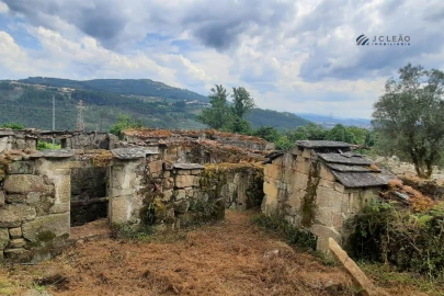 Quinta T3 para Venda em Boelhe