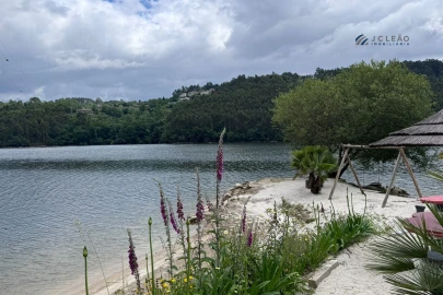 Quinta T3 para Venda em Boelhe