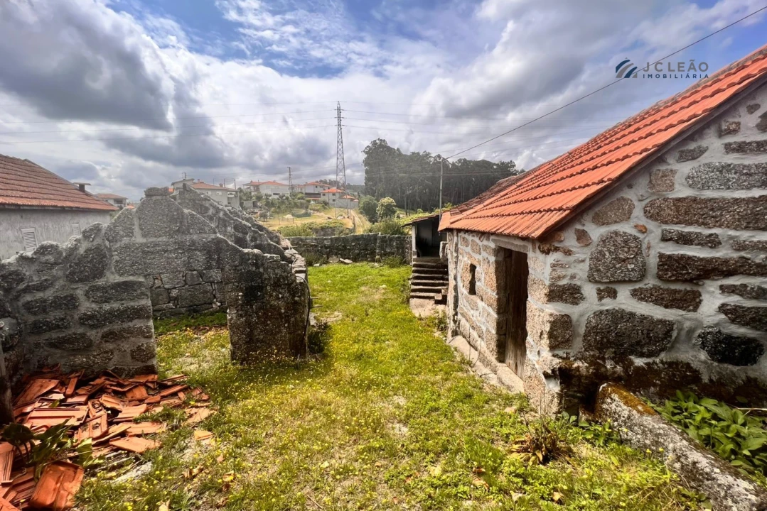 Quinta T0 para Venda em Paredes Foto 9