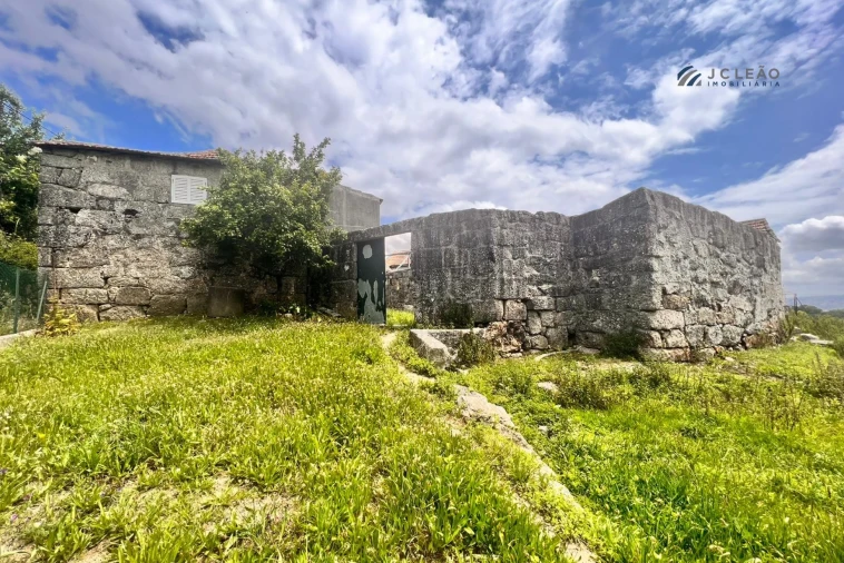 Quinta T0 para Venda em Paredes Foto 4