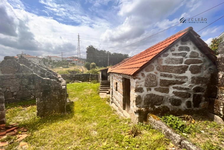 Quinta T0 para Venda em Paredes Foto 10