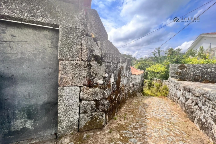 Quinta T0 para Venda em Paredes Foto 14