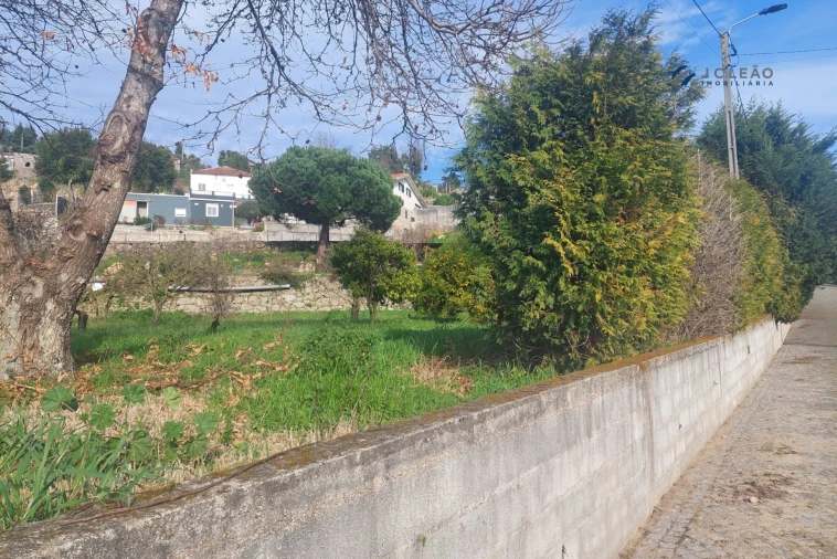 Terreno para Venda em Louredo Foto 14