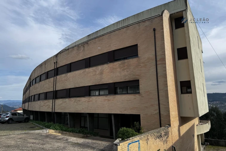 Garagem para Venda em Sande e São Lourenço Foto 10