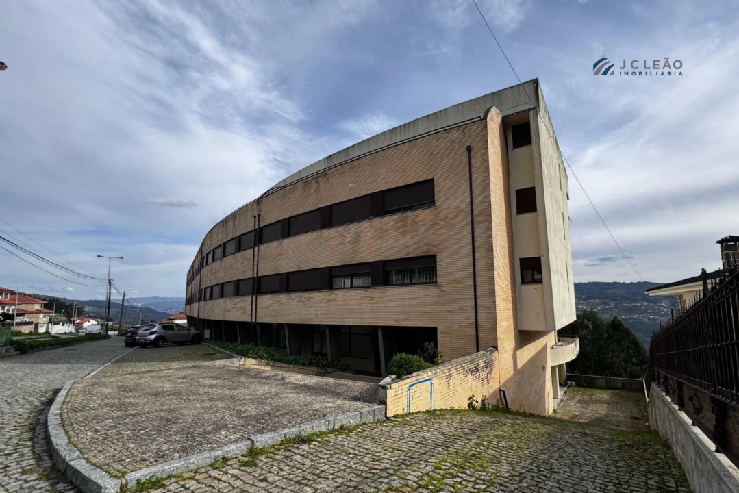 Garagem para Venda em Sande e São Lourenço Foto 12