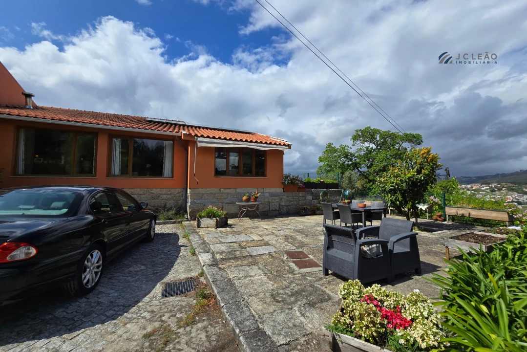 Quinta T5 para Venda em Galegos Foto 5