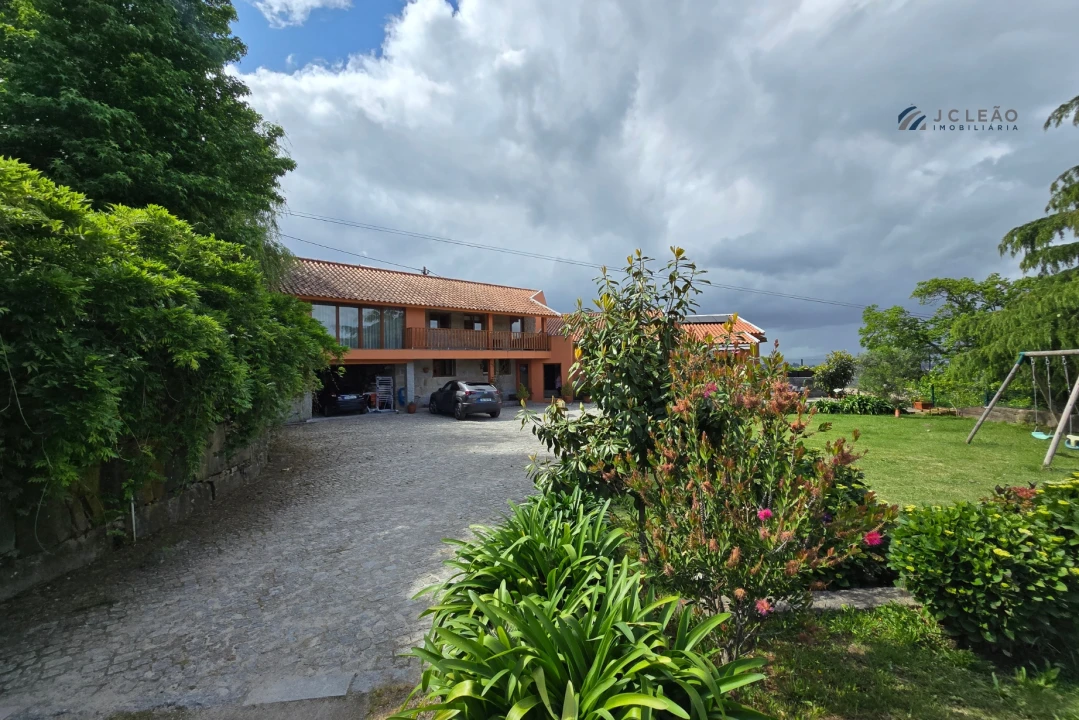 Quinta T5 para Venda em Galegos Foto 1