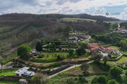 Quinta T5 para Venda em Galegos