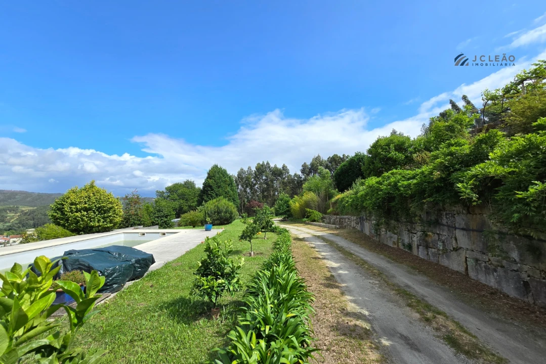 Quinta T5 para Venda em Galegos Foto 10