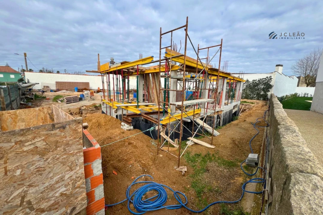 Moradia T3 para Venda em Labruge Foto 31