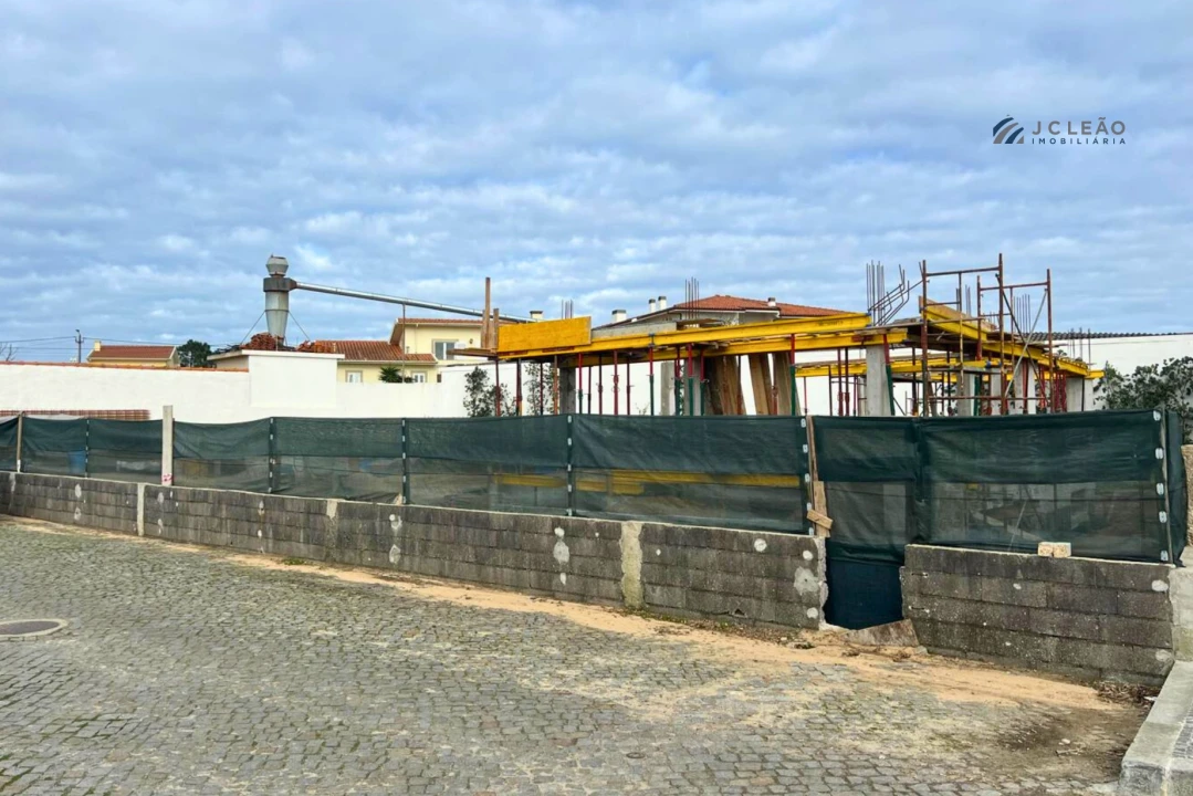 Moradia T3 para Venda em Labruge Foto 40