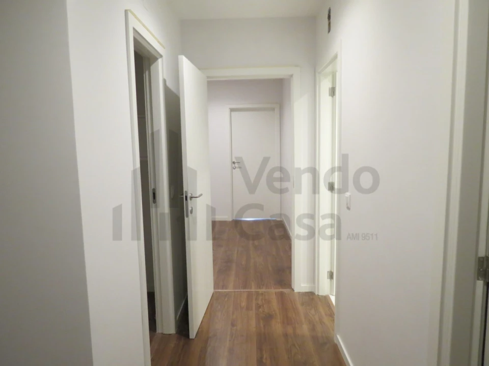 Apartamento T3 para Venda em Braga (Maximinos, Sé e Cividade) Foto 4