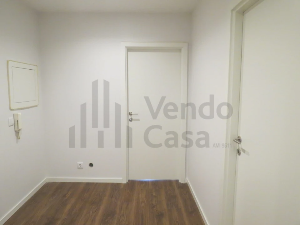 Apartamento T3 para Venda em Braga (Maximinos, Sé e Cividade) Foto 9