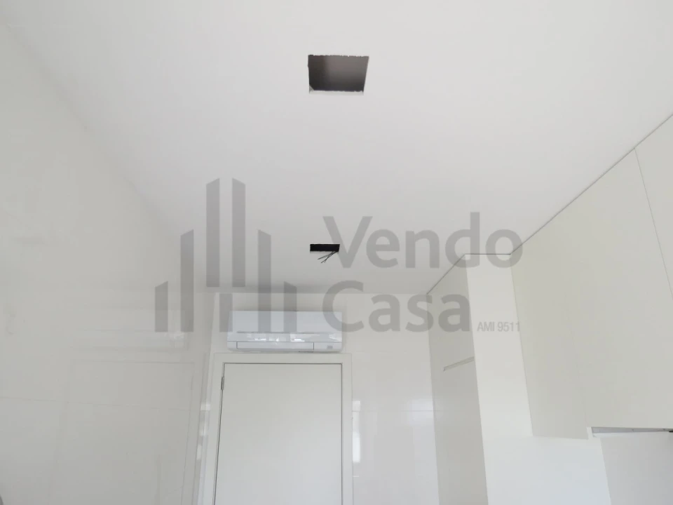 Apartamento T3 para Venda em Braga (Maximinos, Sé e Cividade) Foto 15