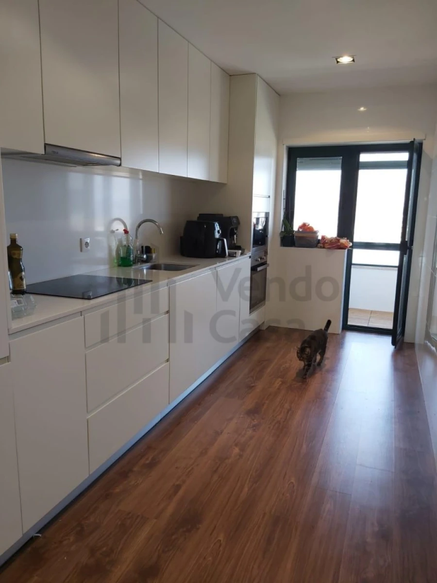 Apartamento T3 para Venda em Braga (Maximinos, Sé e Cividade) Foto 20