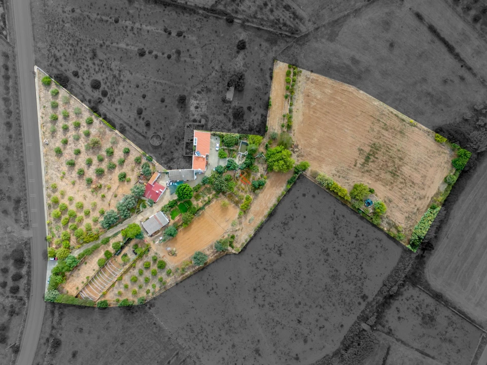 Quinta T5 para Venda em Mexilhoeira Grande Foto 1