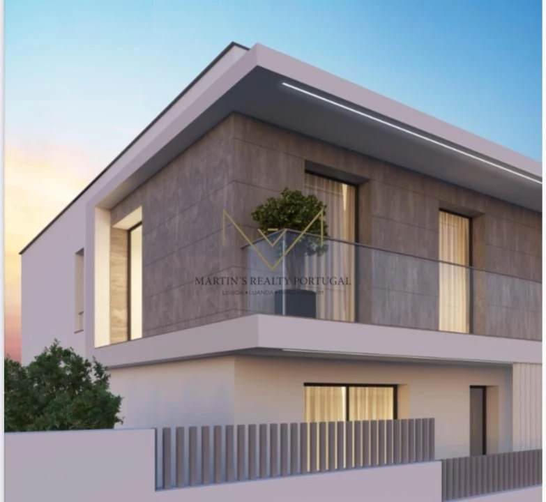Moradia T5 para Venda em Charneca de Caparica e Sobreda Foto 10