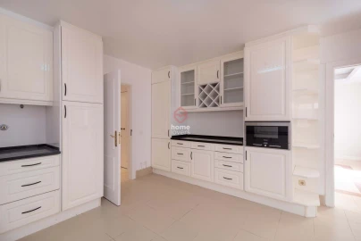 Apartamento T5 para Venda em Cascais e Estoril