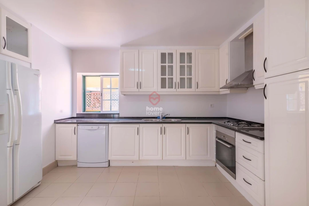 Apartamento T5 para Venda em Cascais e Estoril Foto 5