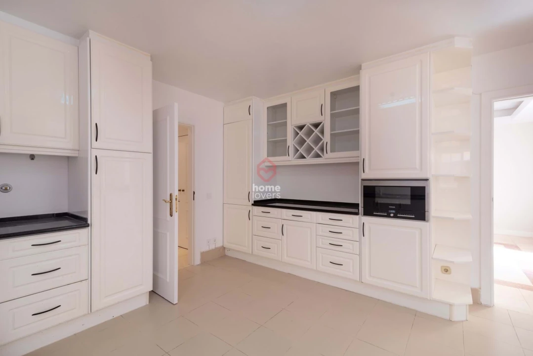 Apartamento T5 para Venda em Cascais e Estoril Foto 7