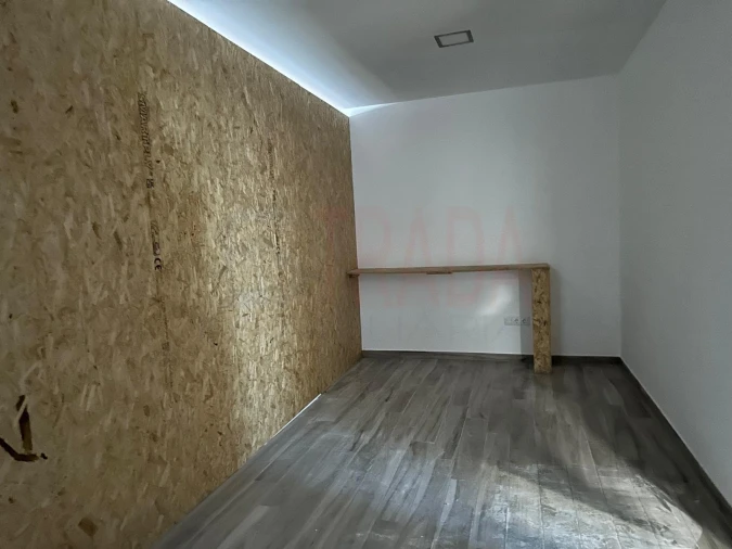 Armazém para Venda em Oleiros Foto 6