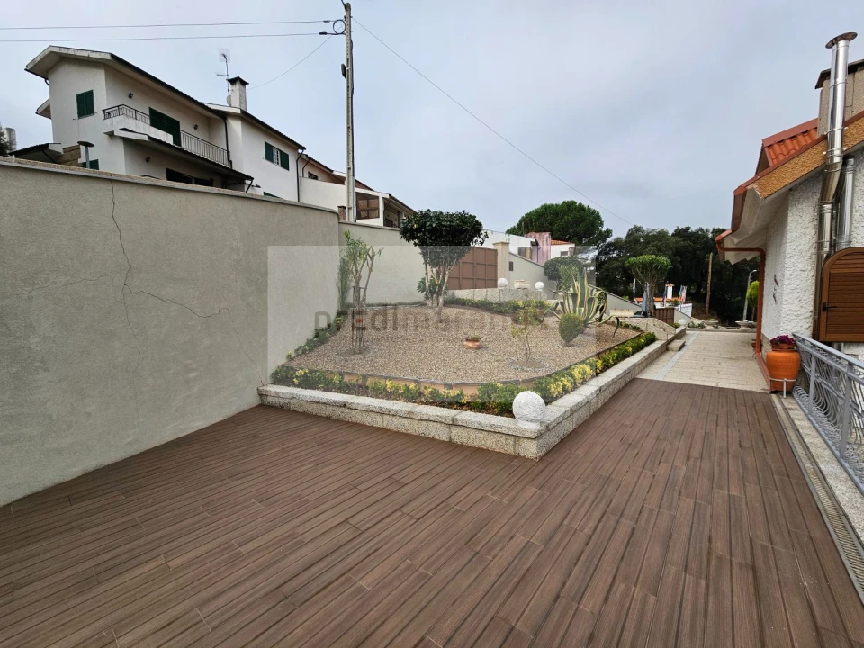 Moradia T5 para Venda em Amarante (São Gonçalo), Madalena, Cepelos e Gatão Foto 26