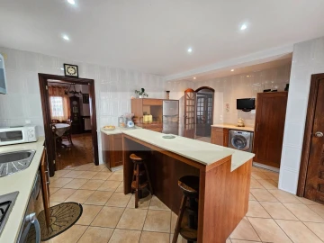 Moradia T5 para Venda em Amarante (São Gonçalo), Madalena, Cepelos e Gatão