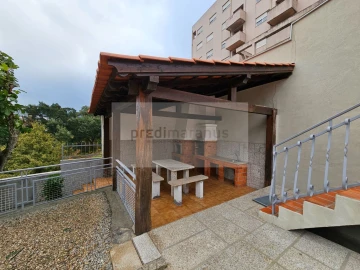 Moradia T5 para Venda em Amarante (São Gonçalo), Madalena, Cepelos e Gatão