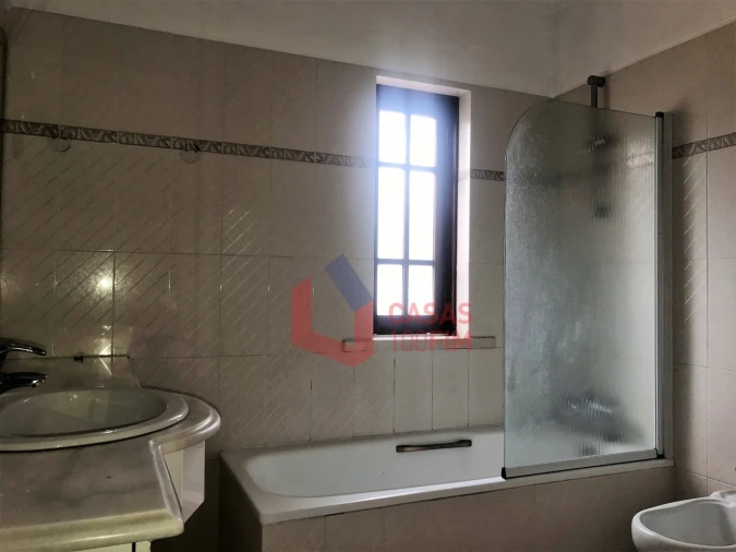 Moradia T5 para Venda em Marrazes e Barosa Foto 5