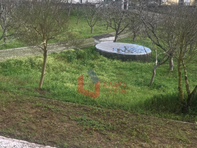 Moradia T5 para Venda em Marrazes e Barosa Foto 11