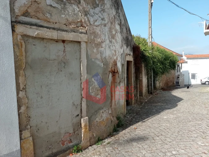 Moradia T3 para Venda em Porto de Mós - São João Baptista e São Pedro Foto 3