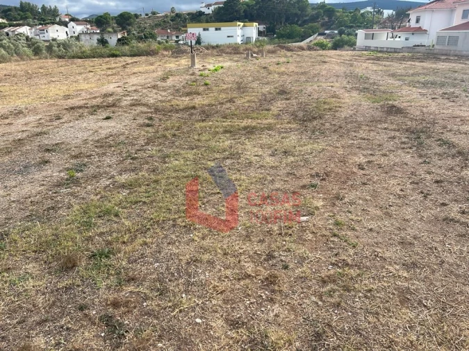 Terreno para Venda em Porto de Mós - São João Baptista e São Pedro Foto 1