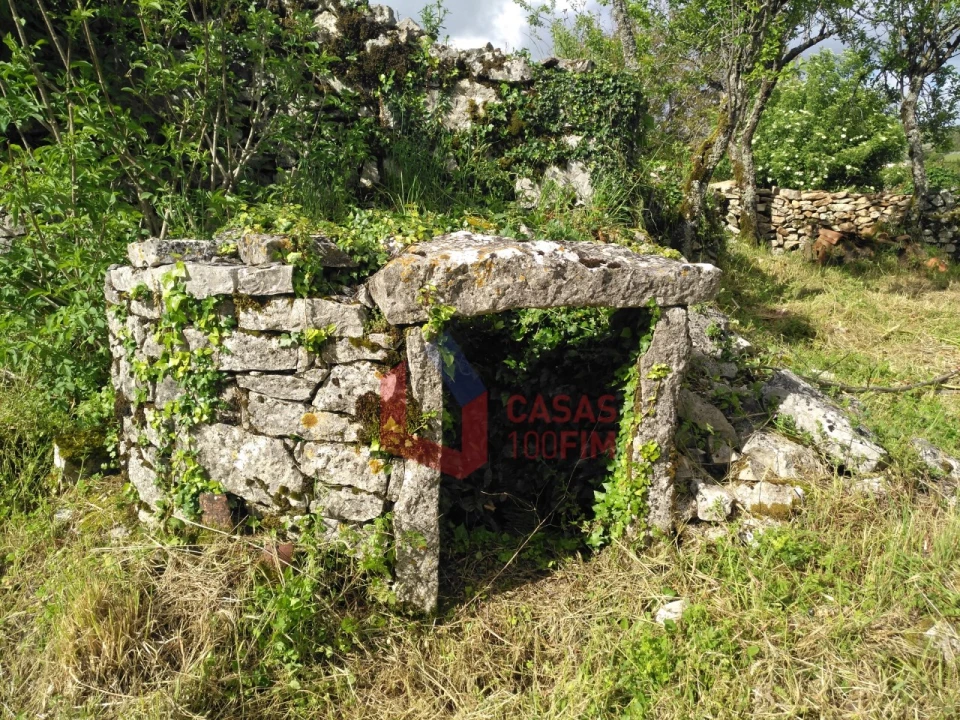 Moradia T3 para Venda em Serro Ventoso Foto 15