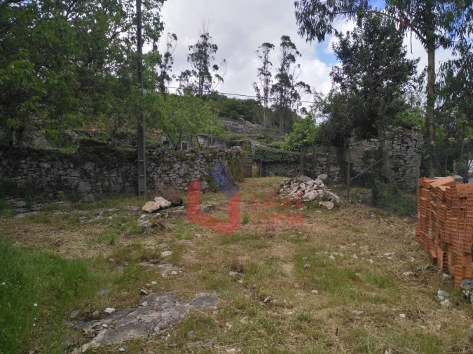 Moradia T3 para Venda em Serro Ventoso Foto 3