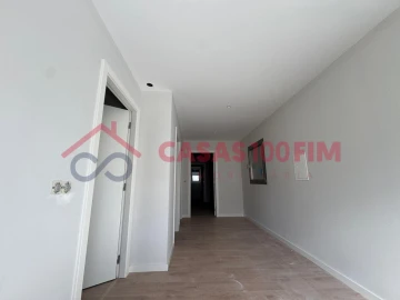 Moradia T3 para Venda em Batalha