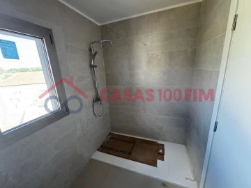 Moradia T3 para Venda em Batalha