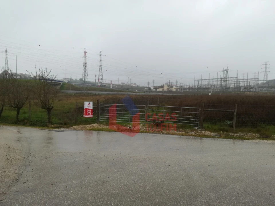 Terreno para Venda em Reguengo do Fetal Foto 2